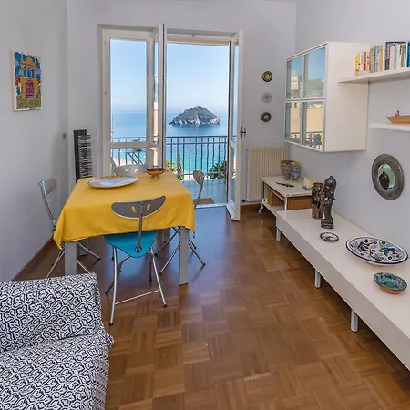 Golfo Dell'Isola Appartamento Spotorno Exterior photo