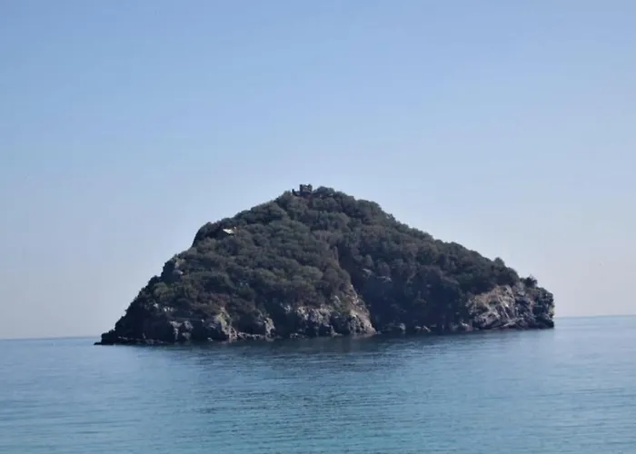 Golfo Dell\'Isola Appartamento